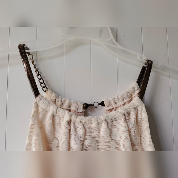 Lace overlay halter-style top by A'gaci in size M - Picture 2 of 8